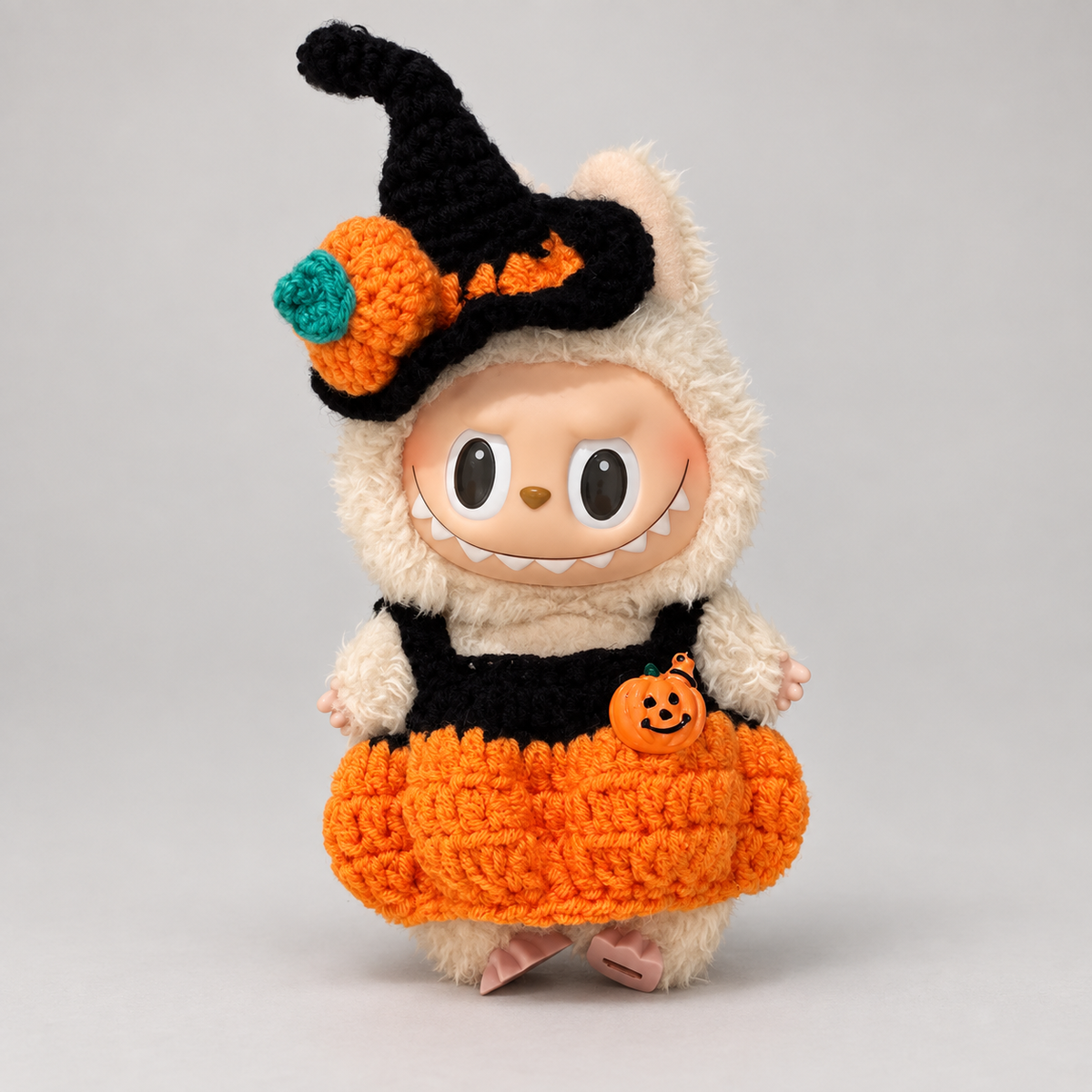 Handmade Halloween Outfits for Labubu – 10 Styles